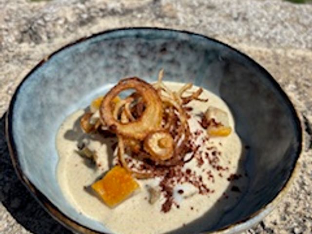 Un jardin sur le toit oeuf truffe.jpeg